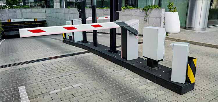 Custom Gate Design & Integration Euless